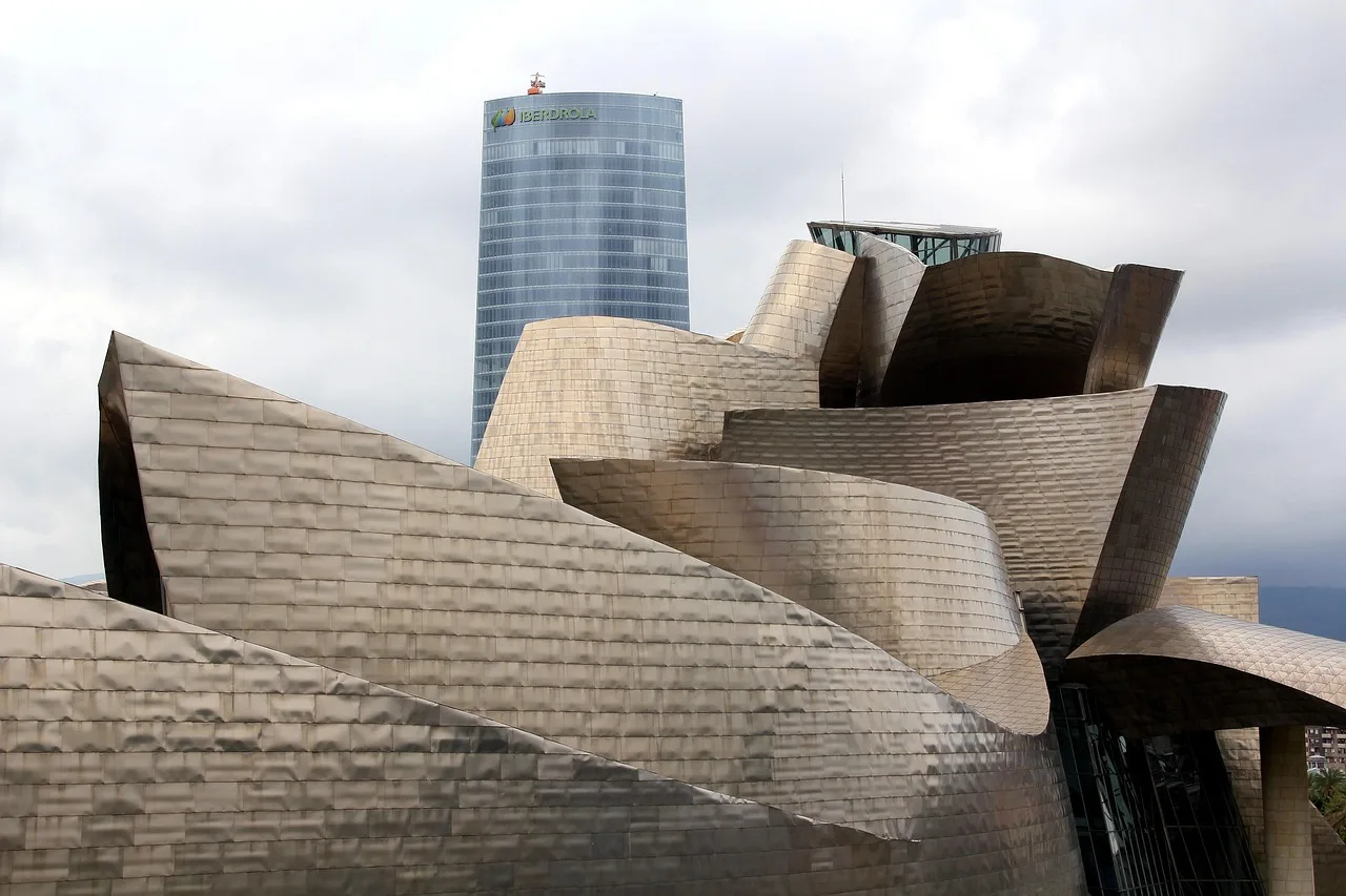 Bilbao müzesi modern mimari - ikonik yapı