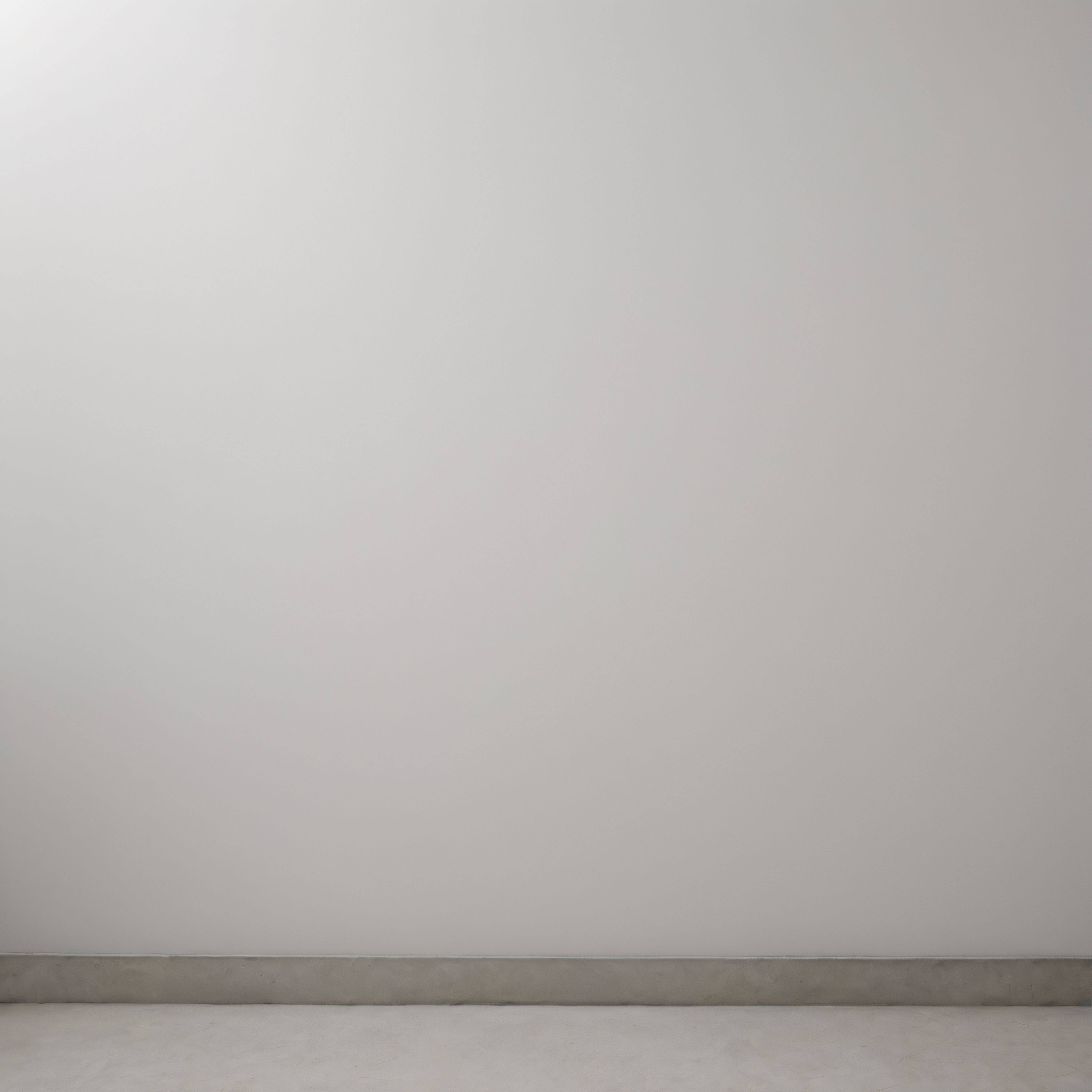Boş Beyaz Oda Duvarı ve Beton Süpürgelikli Minimalist İç Mekan Arka Planı