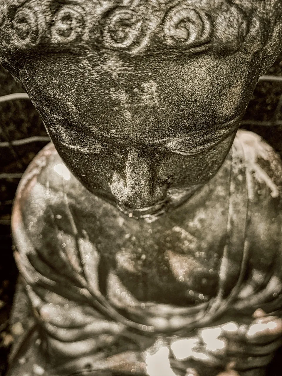 Buda heykeli meditasyon odası dekoru