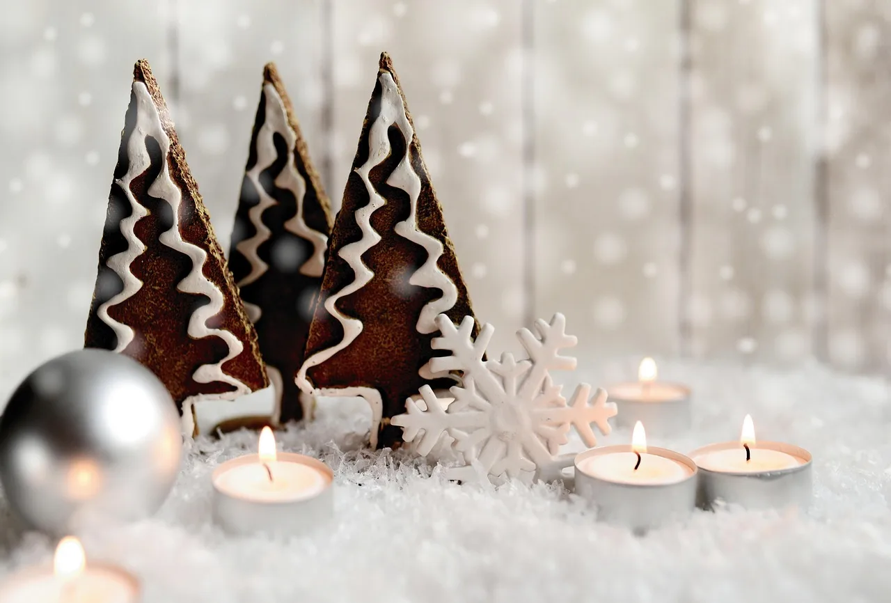 Christmas süslemeleriyle kış masalı - ışıklı dekor