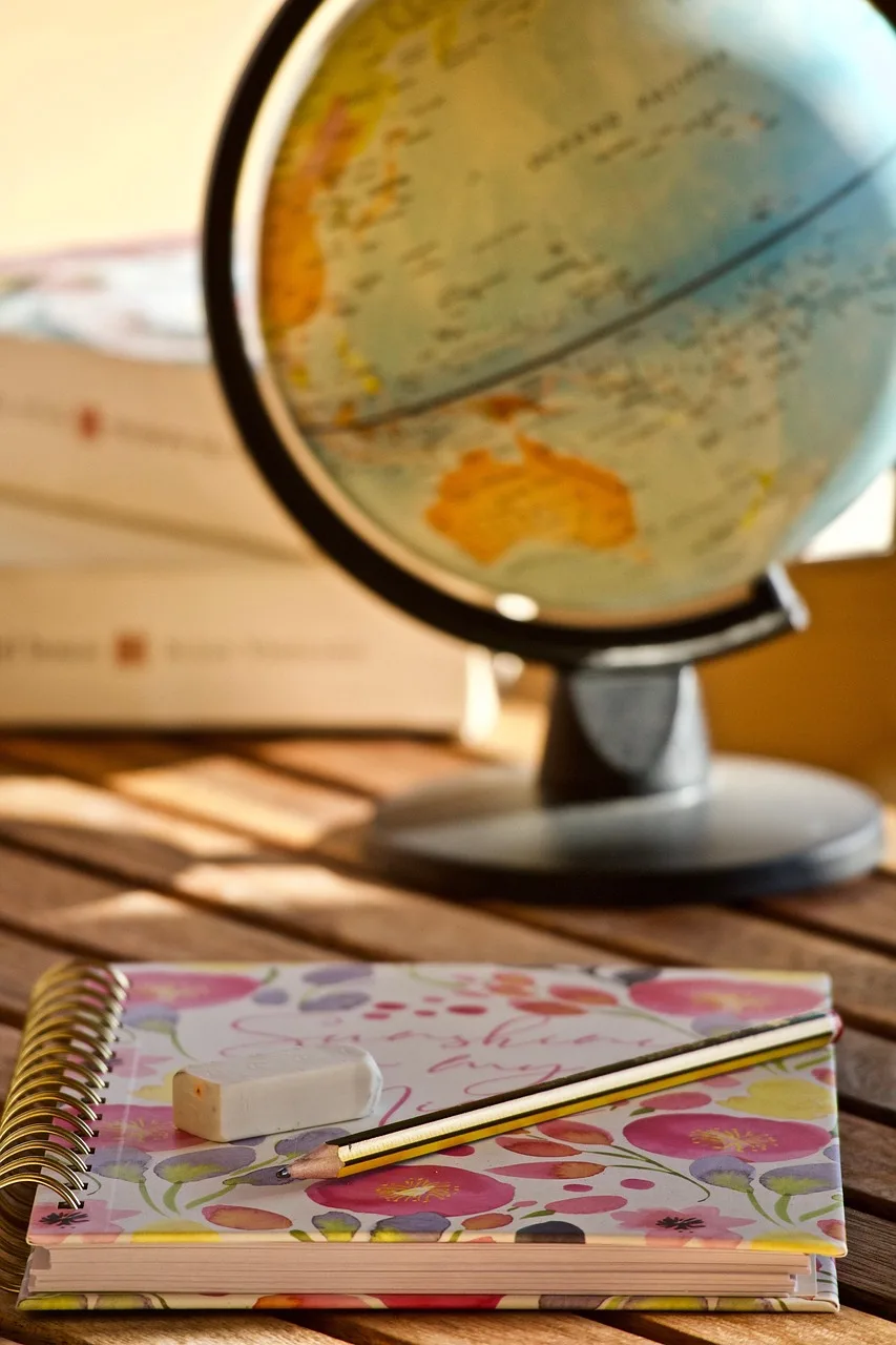 Defter ve kalem seti çalışma ortamı