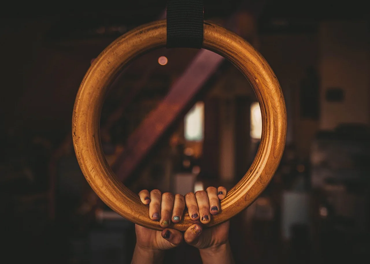 Doğa temalı fitness antrenmanı - güç ve özgürlük