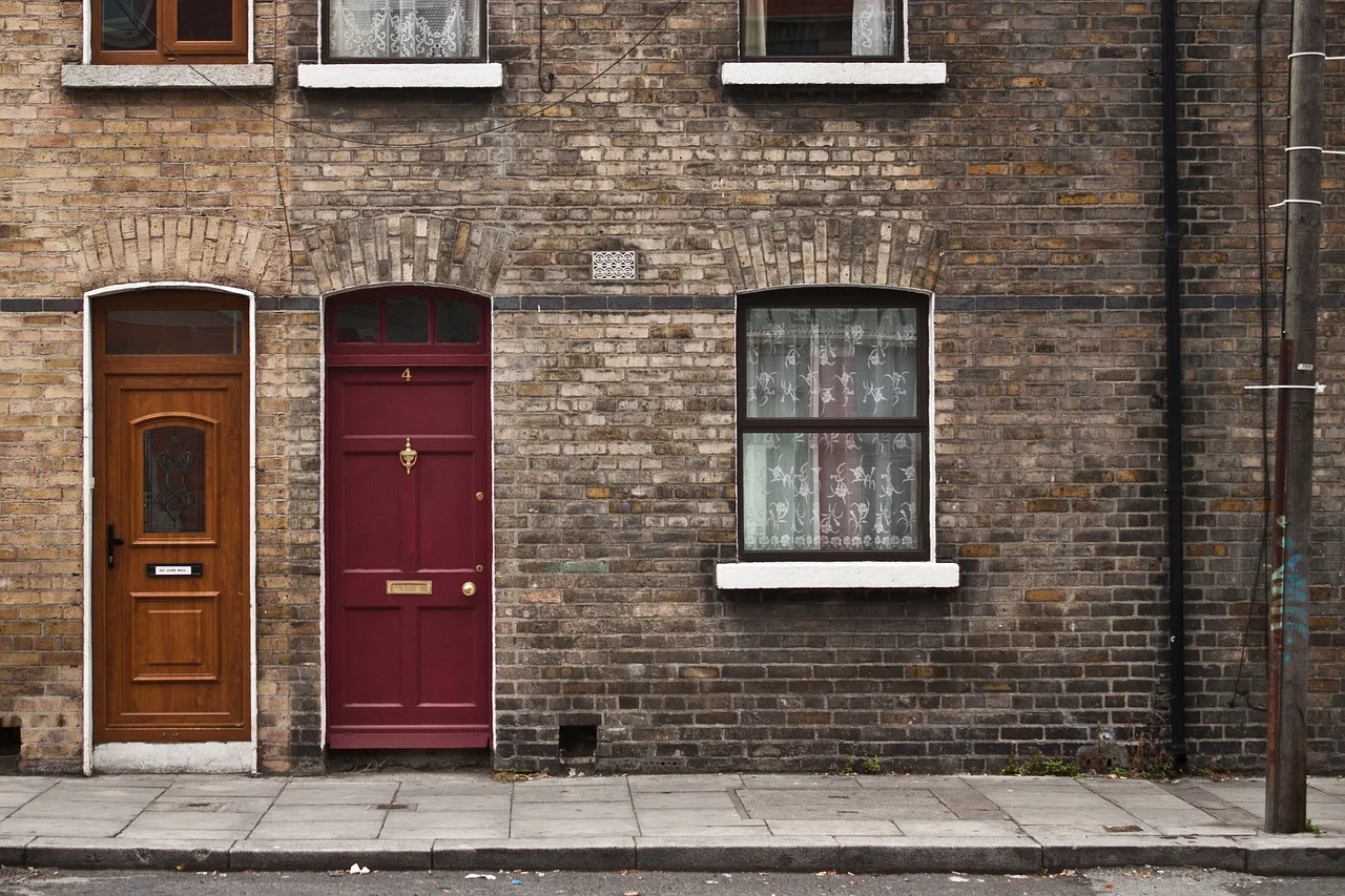 Dublin'de kahverengi ev cephesi - tarihî mimari