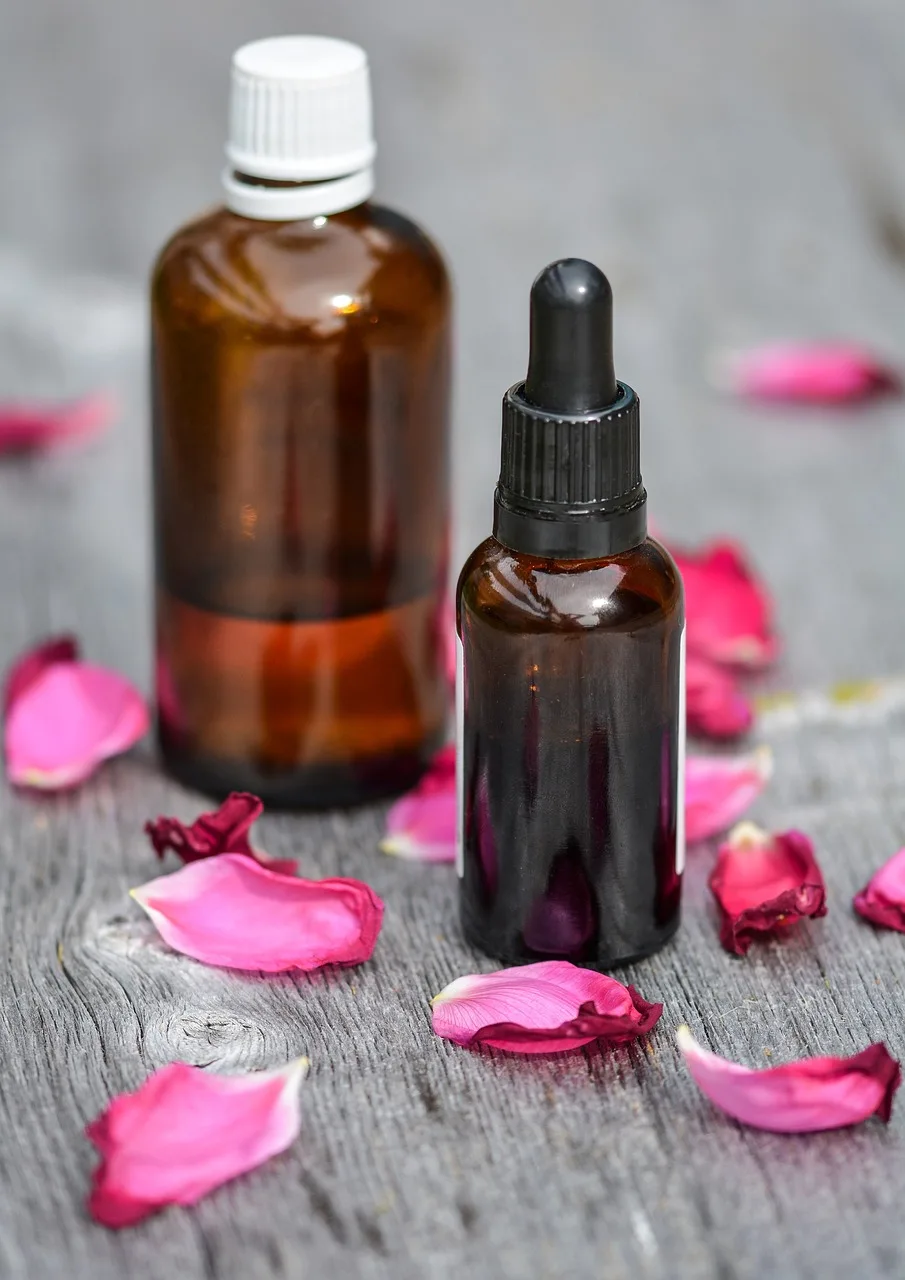 Esansiyel yağ şişesi - aromatik bakım spa
