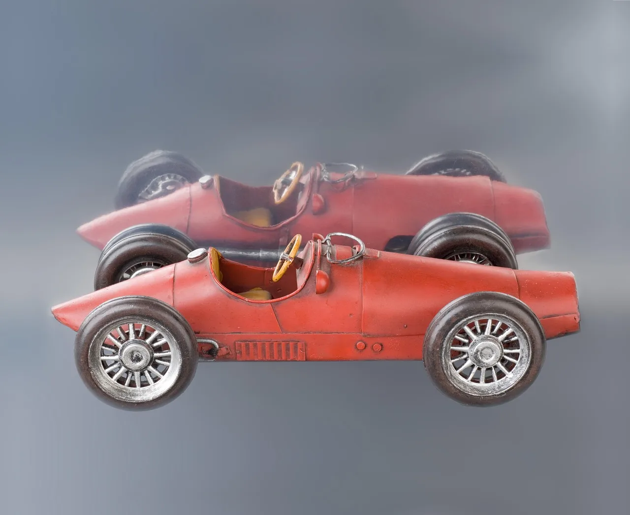 Ferrari replika oyuncağı - vintage klasik araba