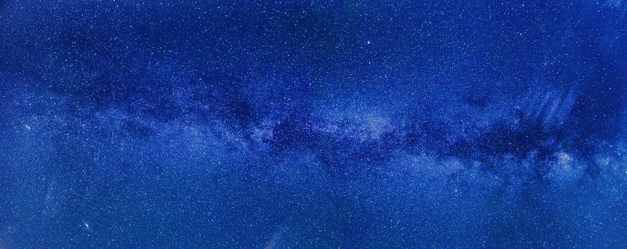 Galaksi manzaralı 4K gece duvar kağıdı - kozmik gökyüzü