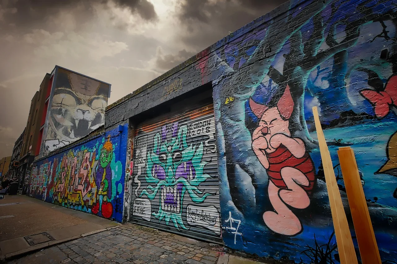 Graffiti duvar resmi - renkli sokak sanatı