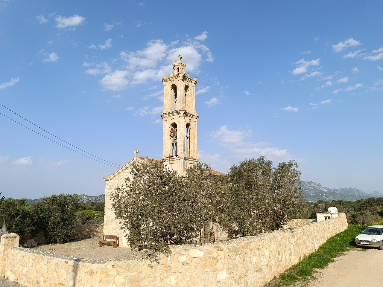 Timios Stavros Kilisesi