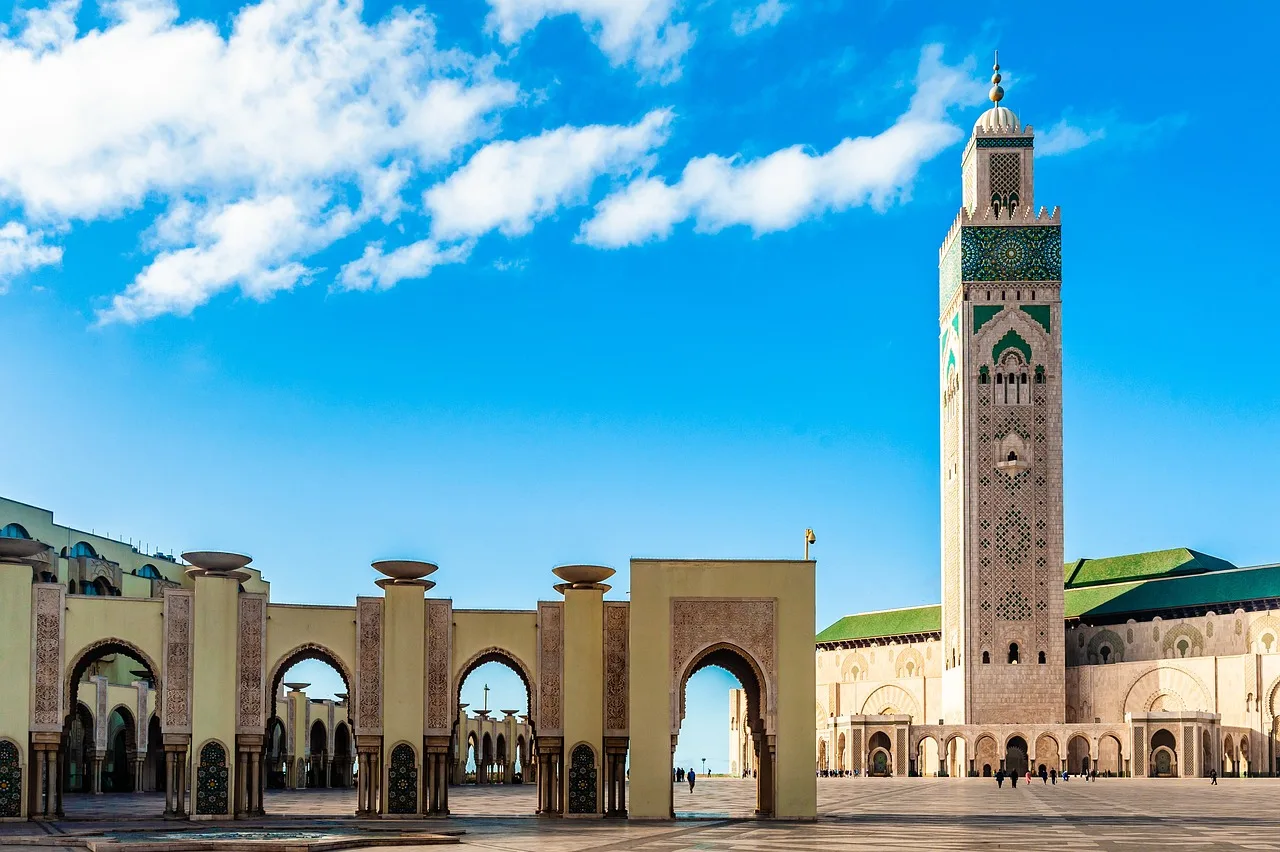 Hassan II Camii ve Atlantik manzarası - Fas mimarisi