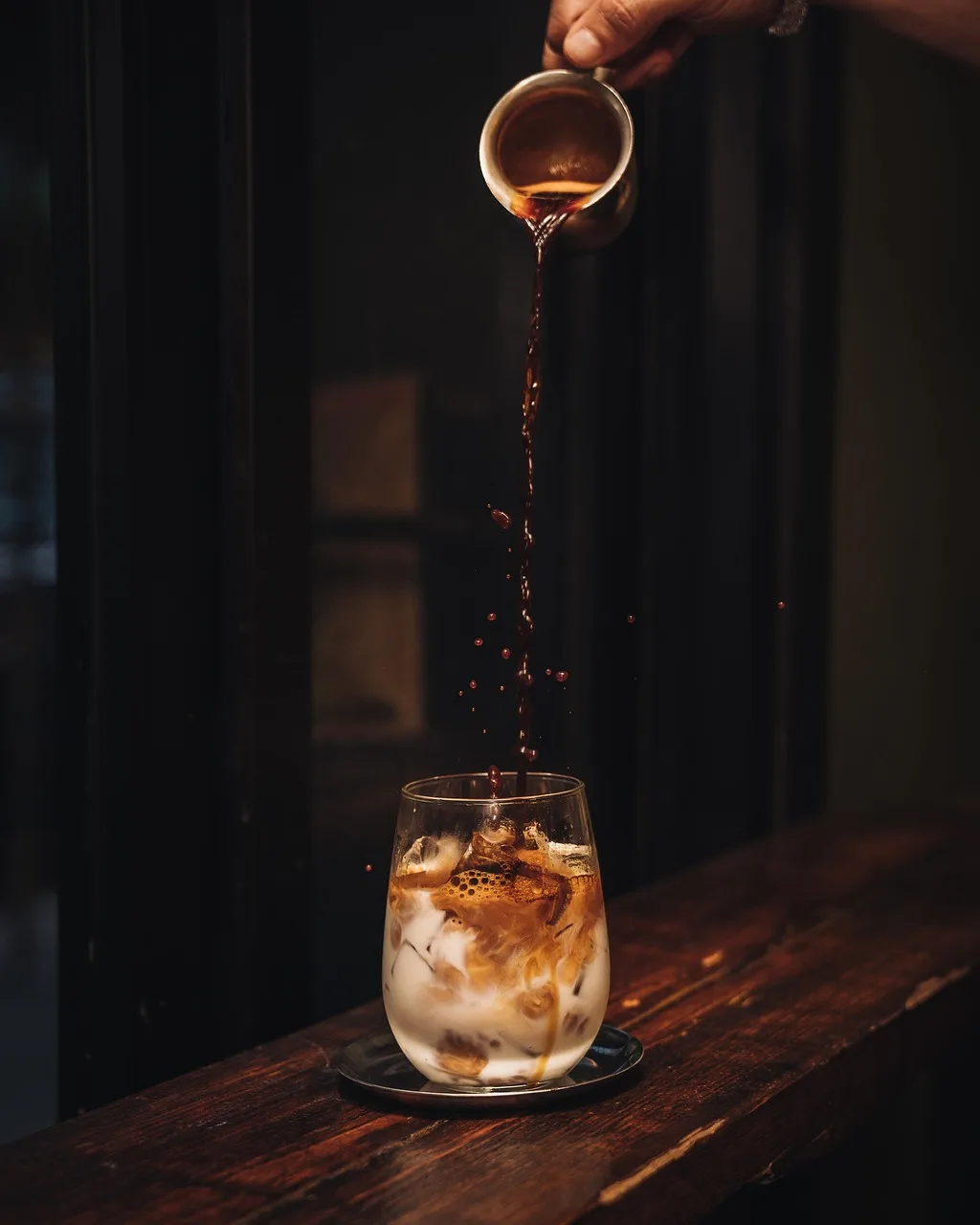 Kahve espresso latte el yapımı fotoğrafı