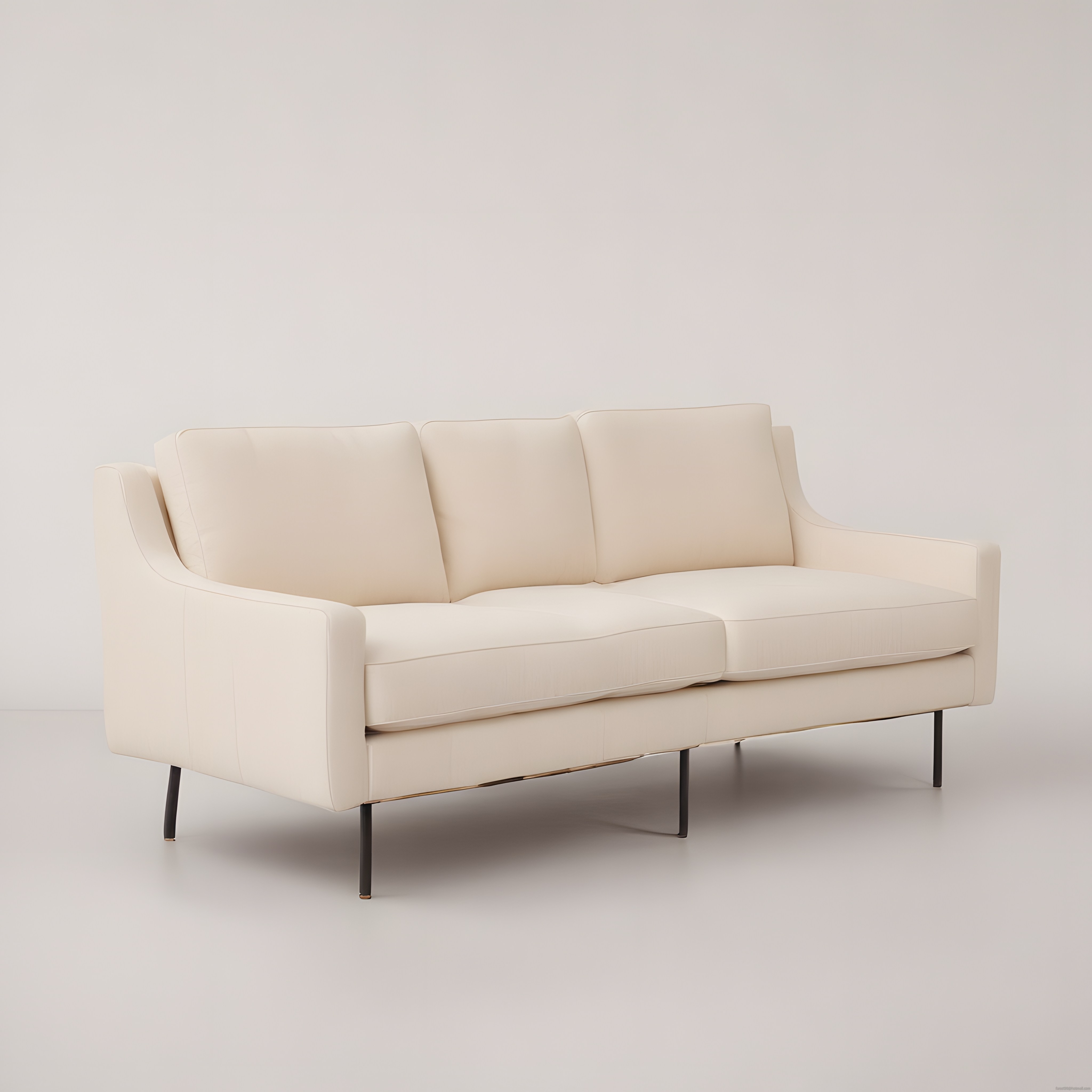 Krem rengi modern üçlü kanepe zarif metal ayaklarıyla minimalist iç mekan sunumu