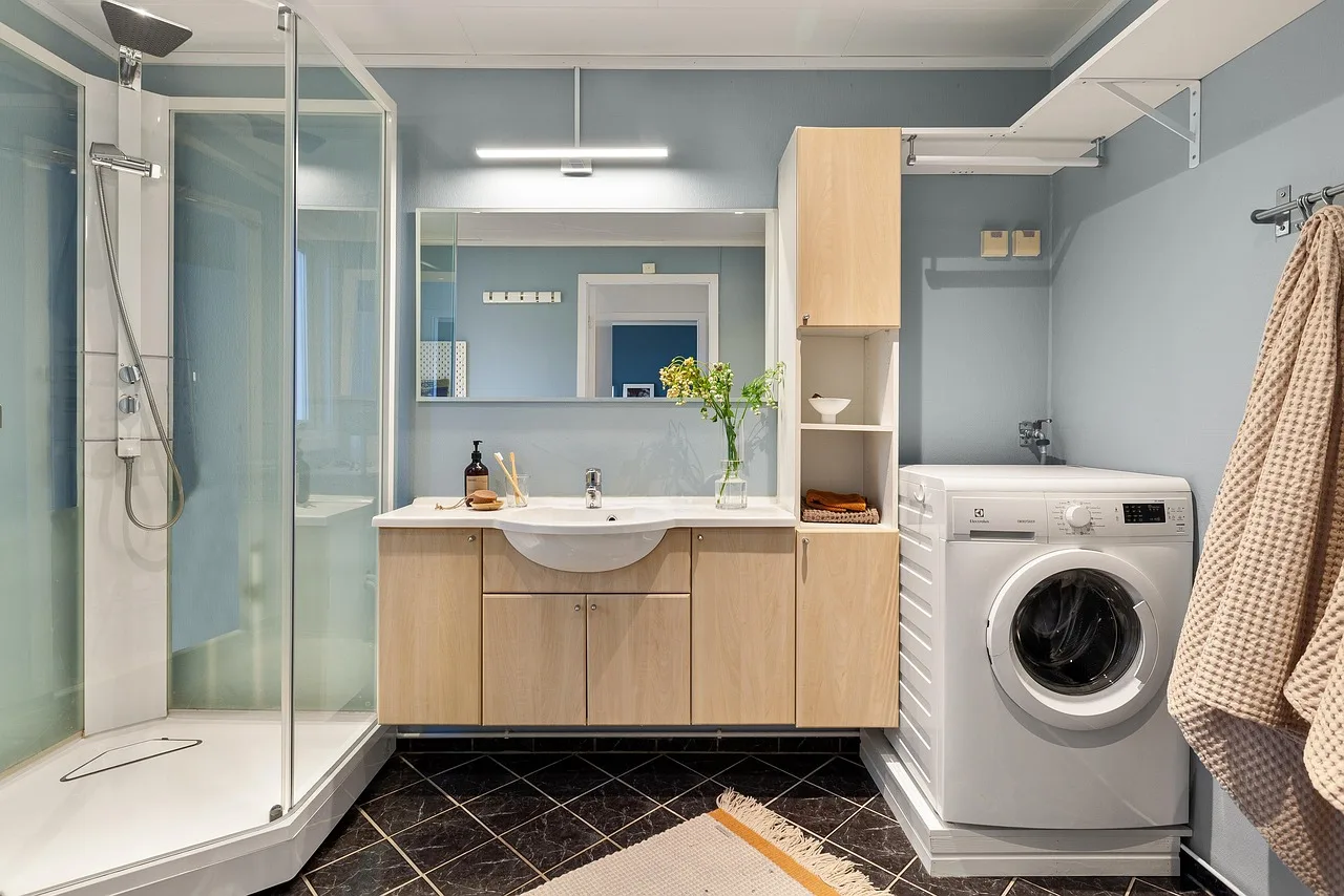 Lüks banyo iç mekan tasarımı modern dekor