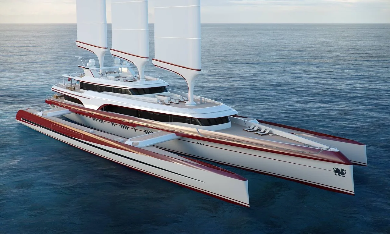 Lüks trimaran yat fotoğrafı - deniz üstü yaşam