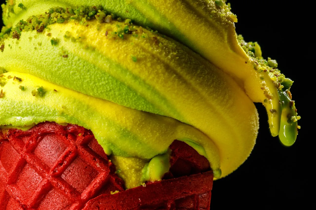 Mango ve tutku meyveli soft servis dondurma - tropikal lezzet