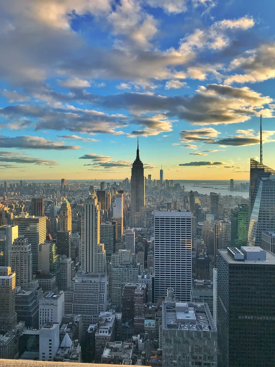 Manhattan gökdelenleri silüeti - şehir panoraması