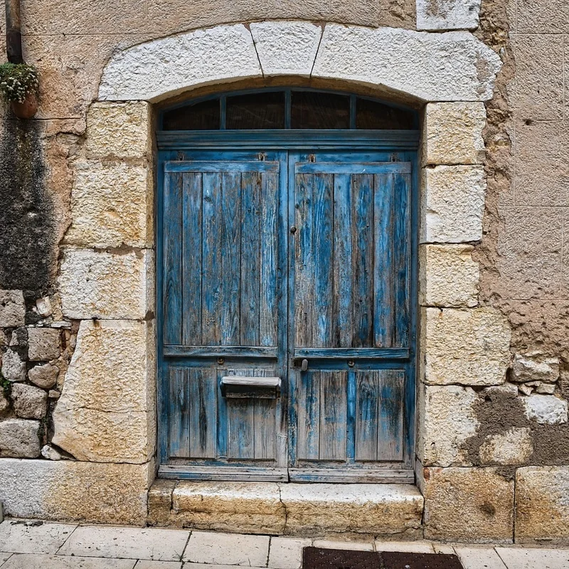 Mavi Kapı Turu