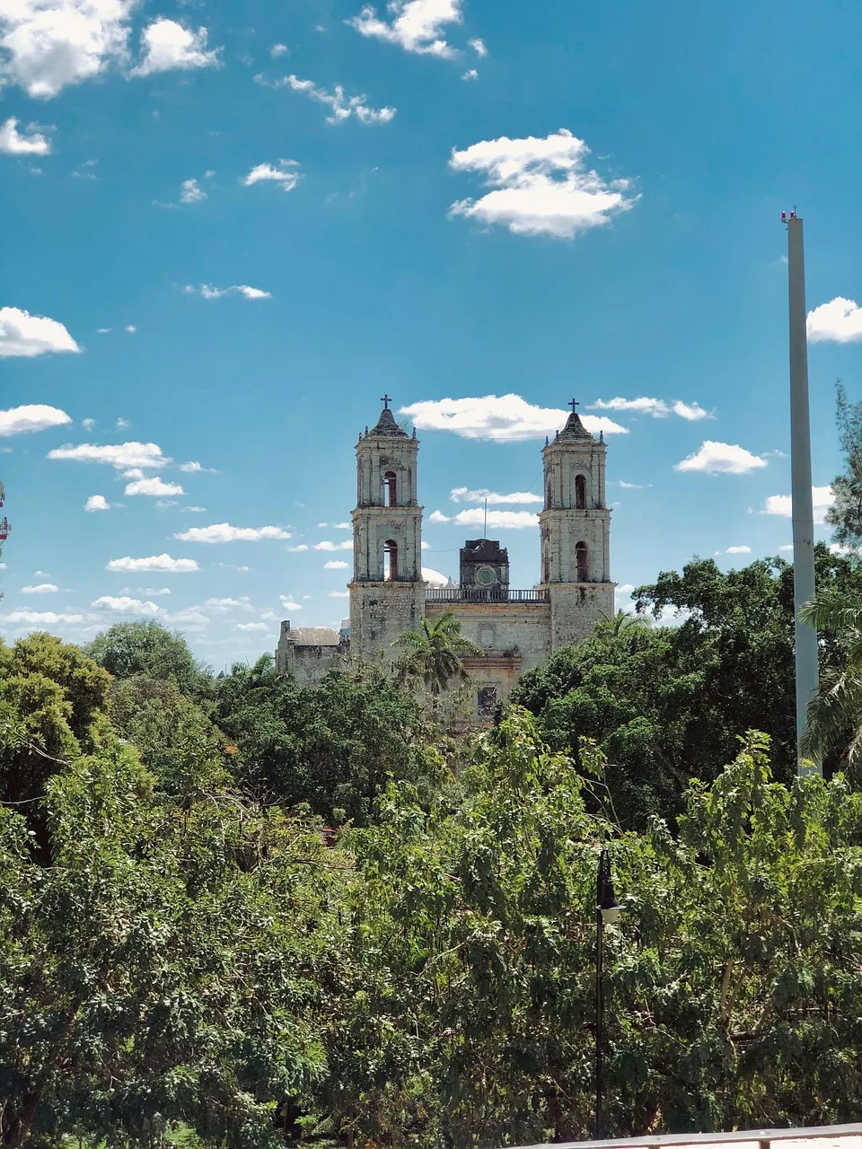 Meksika Yucatán sokakları - geleneksel pazar görüntüsü