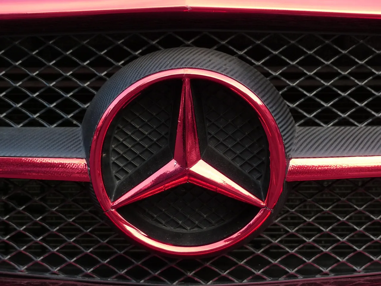 Mercedes SLS kırmızı yıldızlı lüks araba fotoğrafı