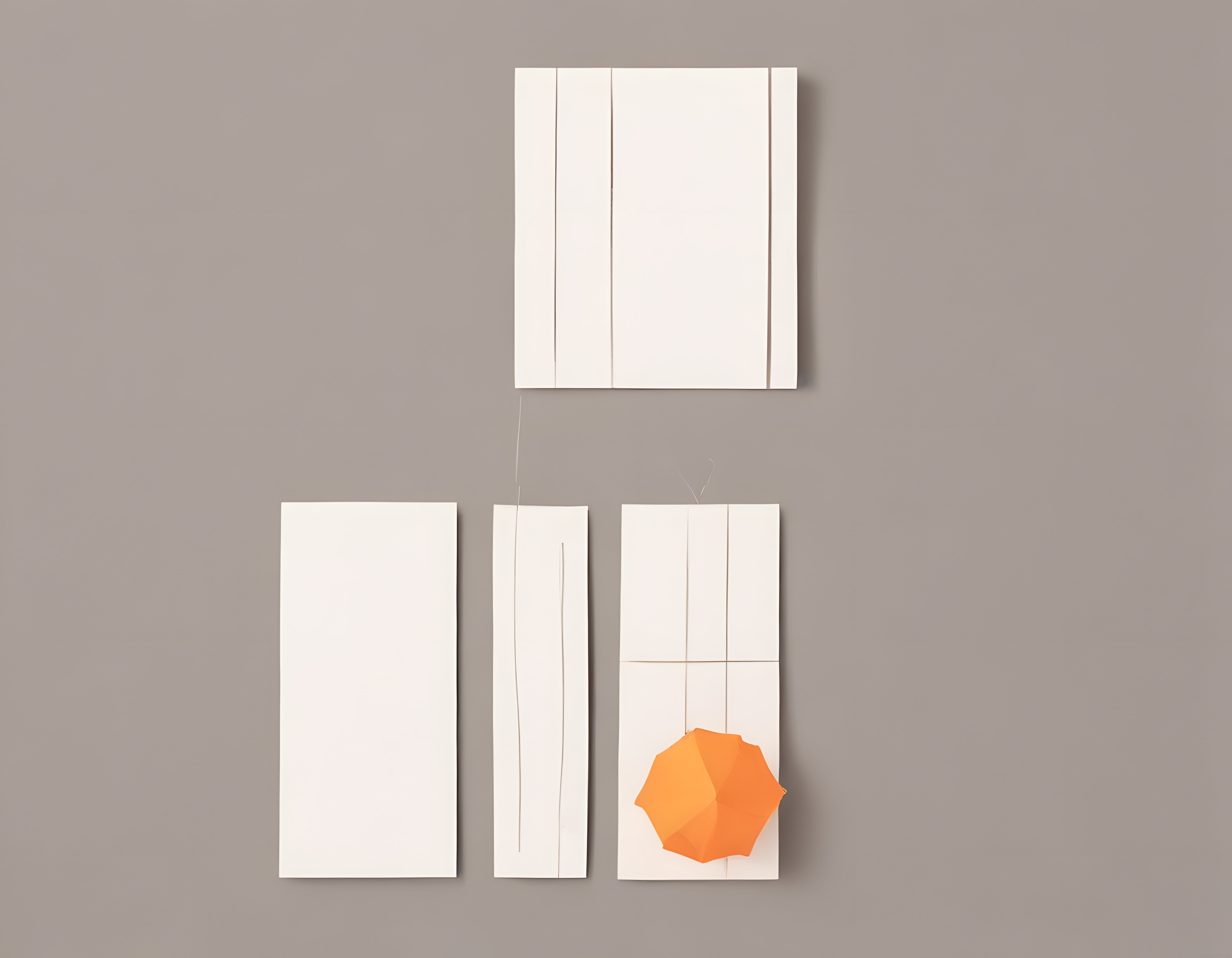 Minimal duvar kompozisyonu: beyaz kağıt paneller ve turuncu geometrik detay