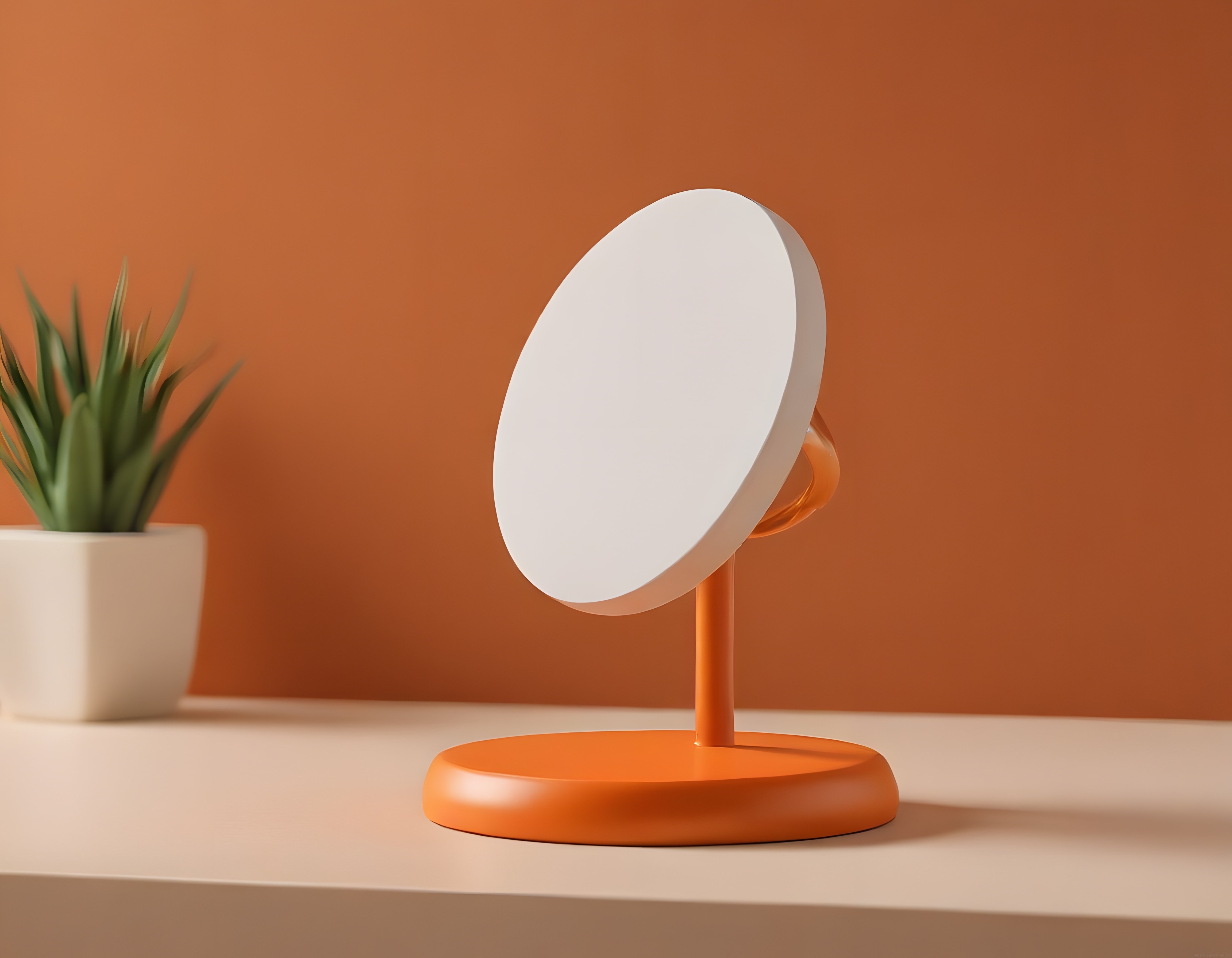 Modern Turuncu Beyaz Masa Lambası ve Minimalist Dekoratif Bitki Tasarımı