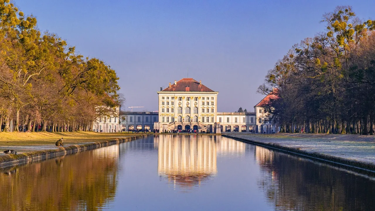 Münih Nymphenburg sarayı turu - tarihi yapı