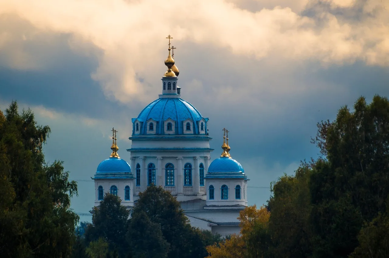 Ortodoks kilise cephesi Rus mimarisi manzarası
