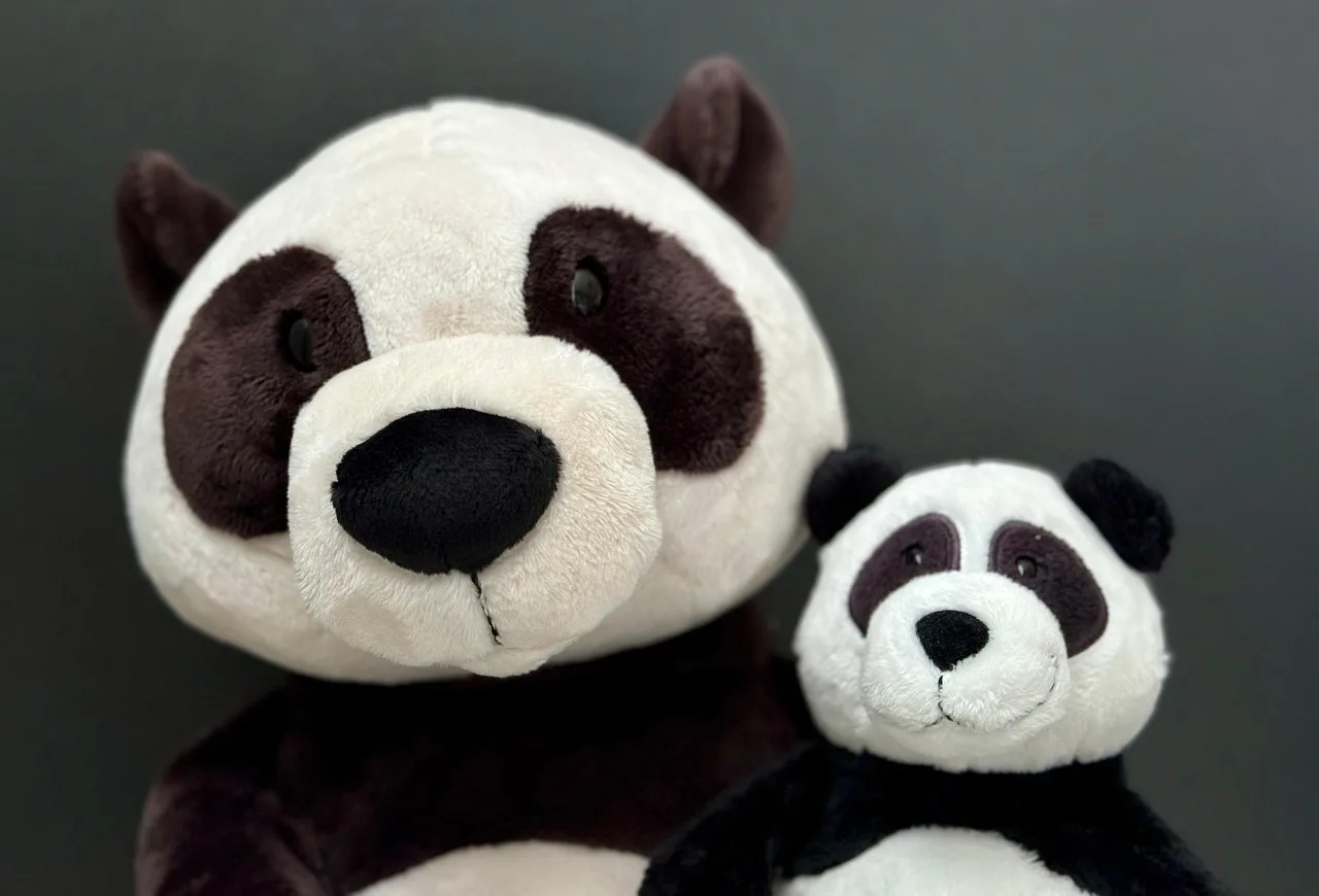Panda ayı oyuncak temalı 4k duvar kağıdı