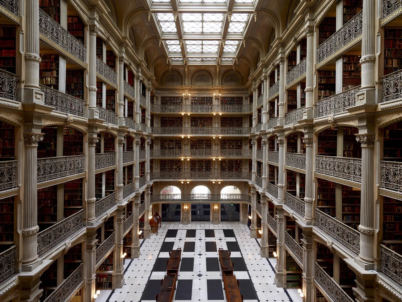 Peabody Enstitüsü Baltimore tarihi kütüphane binası
