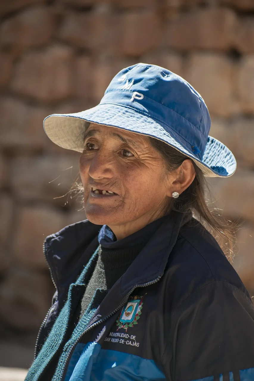 Peru kültürü eski kadın portresi - tarihî anne