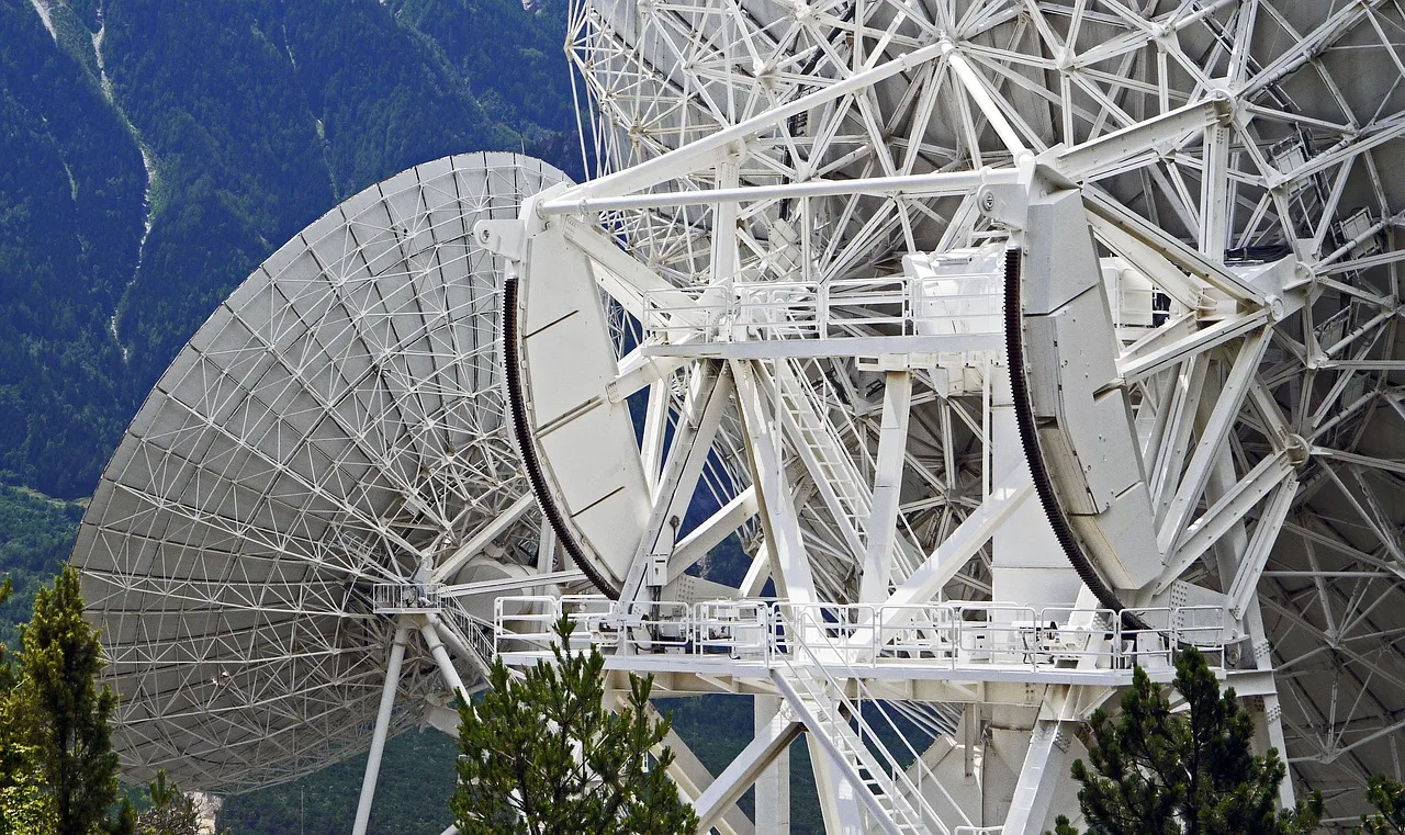 Radyo teleskop platformu - yüksek teknoloji ekipmanı