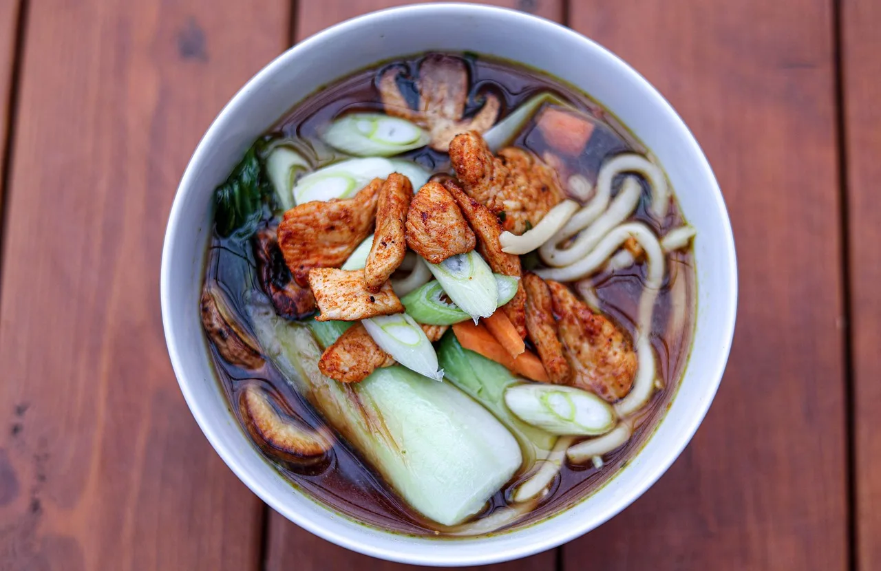 Ramen noodle çorbası - Japon mutfağı