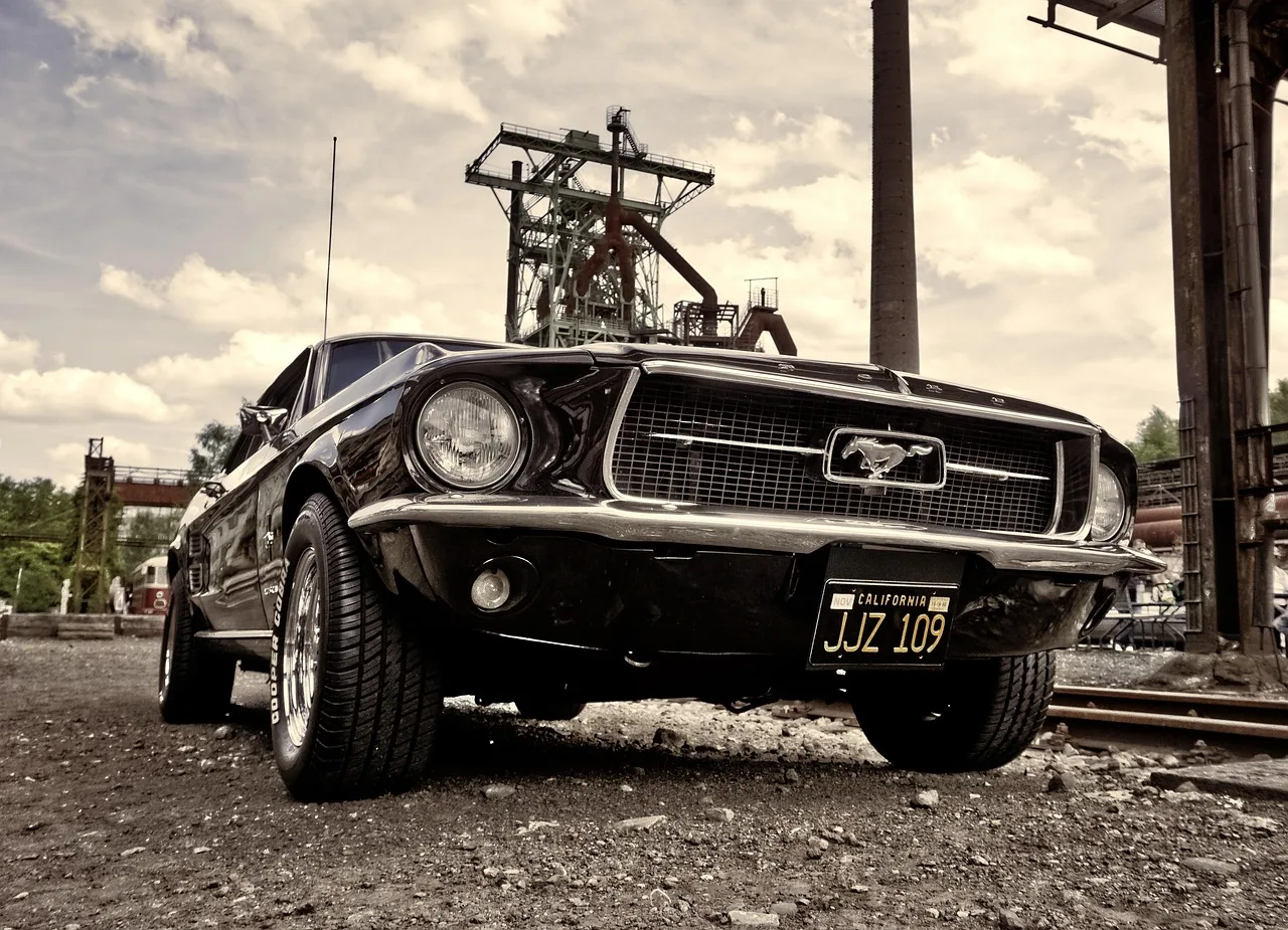 Retro mustang klasik otomobil fotoğrafı
