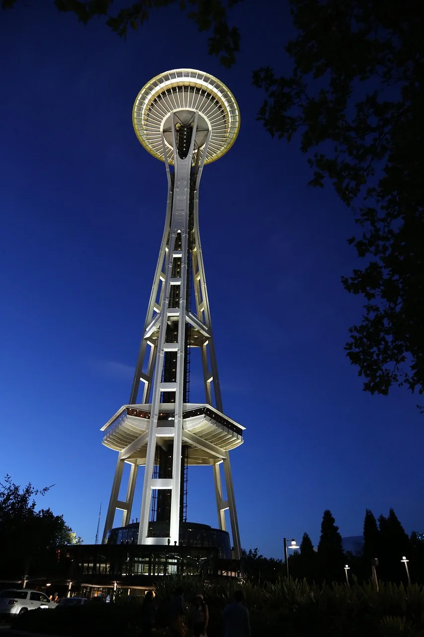Seattle uzay iğnesi şehir silueti - gece manzarası Seattle uzay iğnesi şehir silueti - gece manzarası
