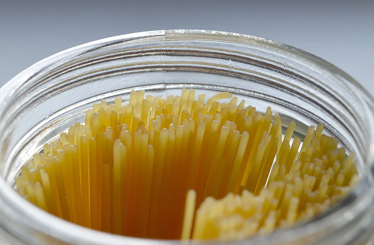 Spagetti makarna tabağı - İtalyan mutfağı