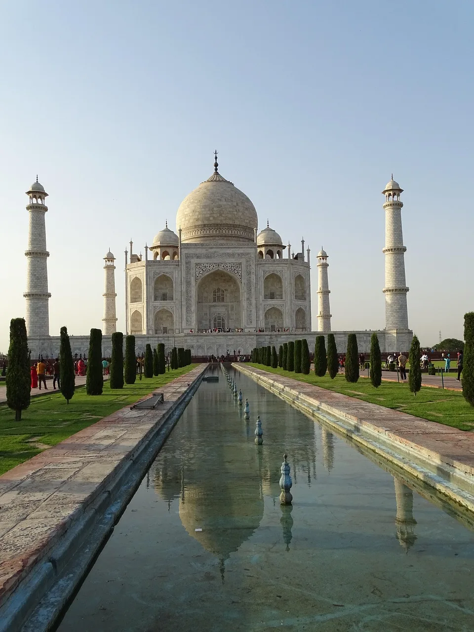 Taj Mahal anıtsal mermer kubbesi - Agra manzarası