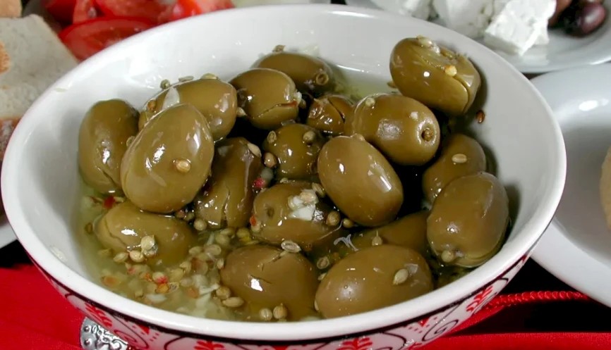 Çakıstes (Kıbrıs Kırma Zeytini)