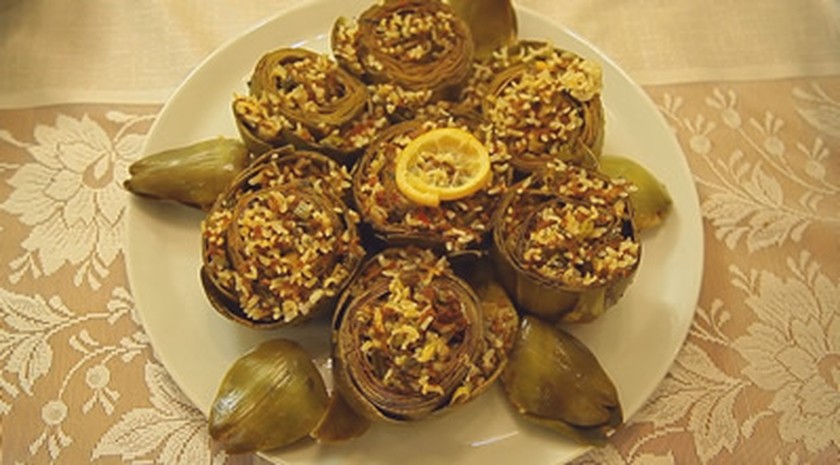 Enginar Dolması (Kıbrıs Usulü Kıymalı)