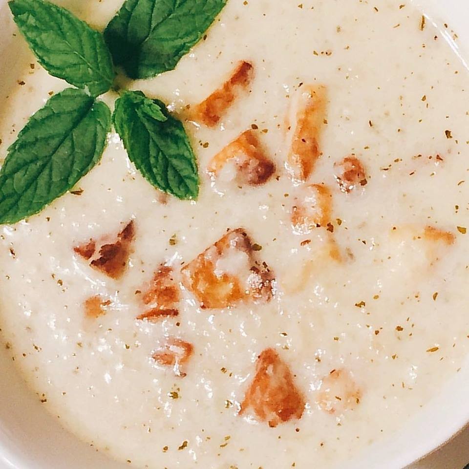 Hellimli Tarhana Çorbası (Kıbrıs Tarhanası)