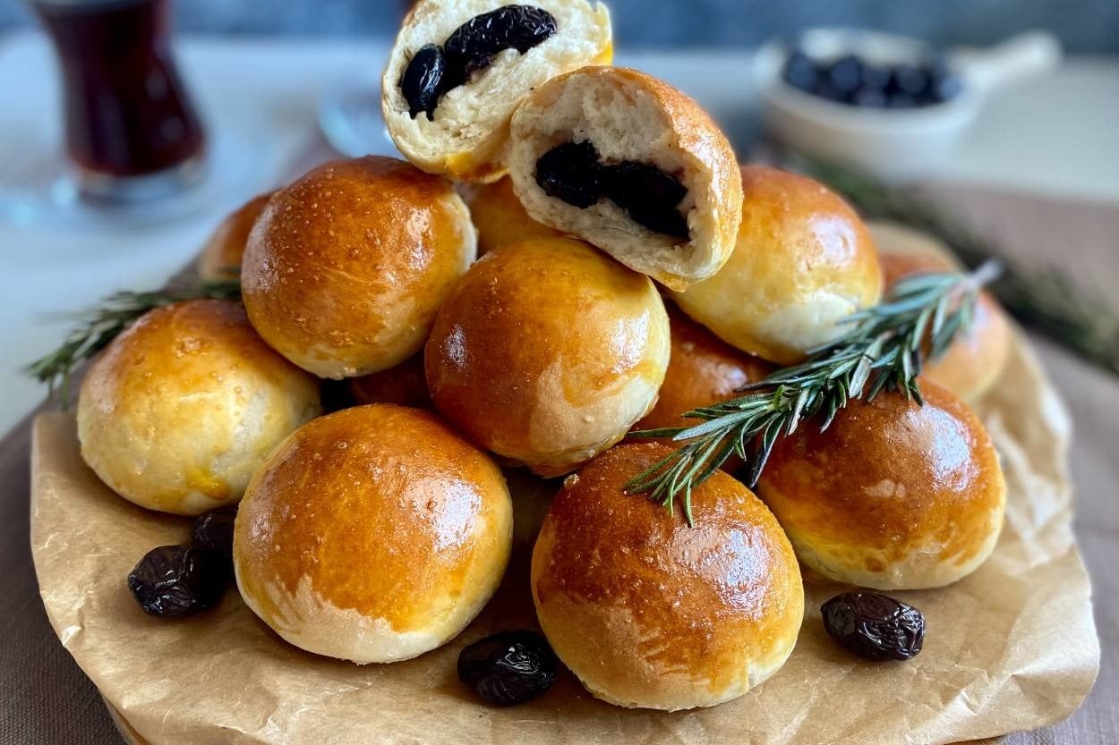 Zeytinli Bittacıklar (Naneli Kimyonlu Mini Bitta)
