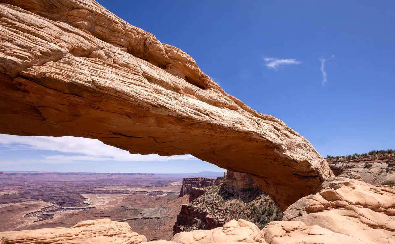 Utah kırmızı kaya köprüsü manzarası - doğal kanyon
