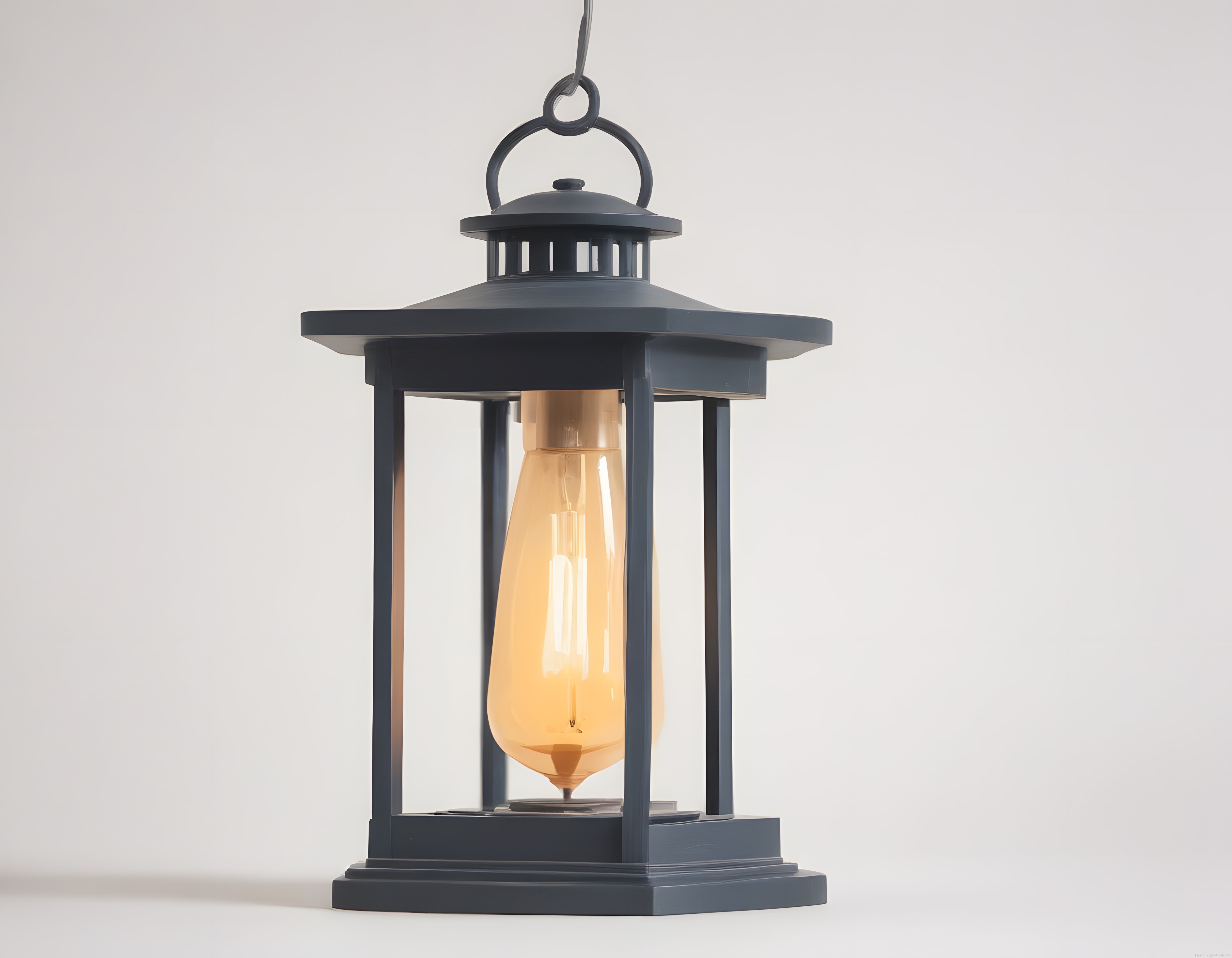Vintage Tarzı Siyah Metal Fener Lambası ve Sıcak Amber Işıklı Dekoratif Ampül