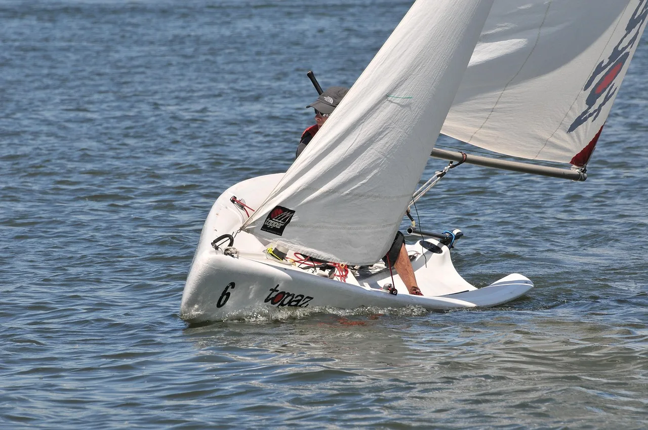 Yelkenli tekne regatta - denizcilik fotoğrafı