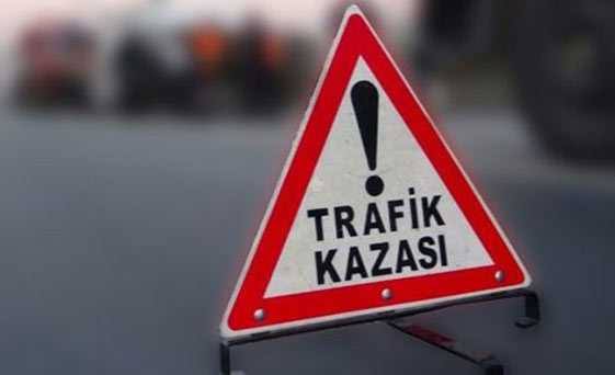 Alayköy'de kamyonet duvara çarptı, sürücü Uğur Poyraz ağır yaralandı
