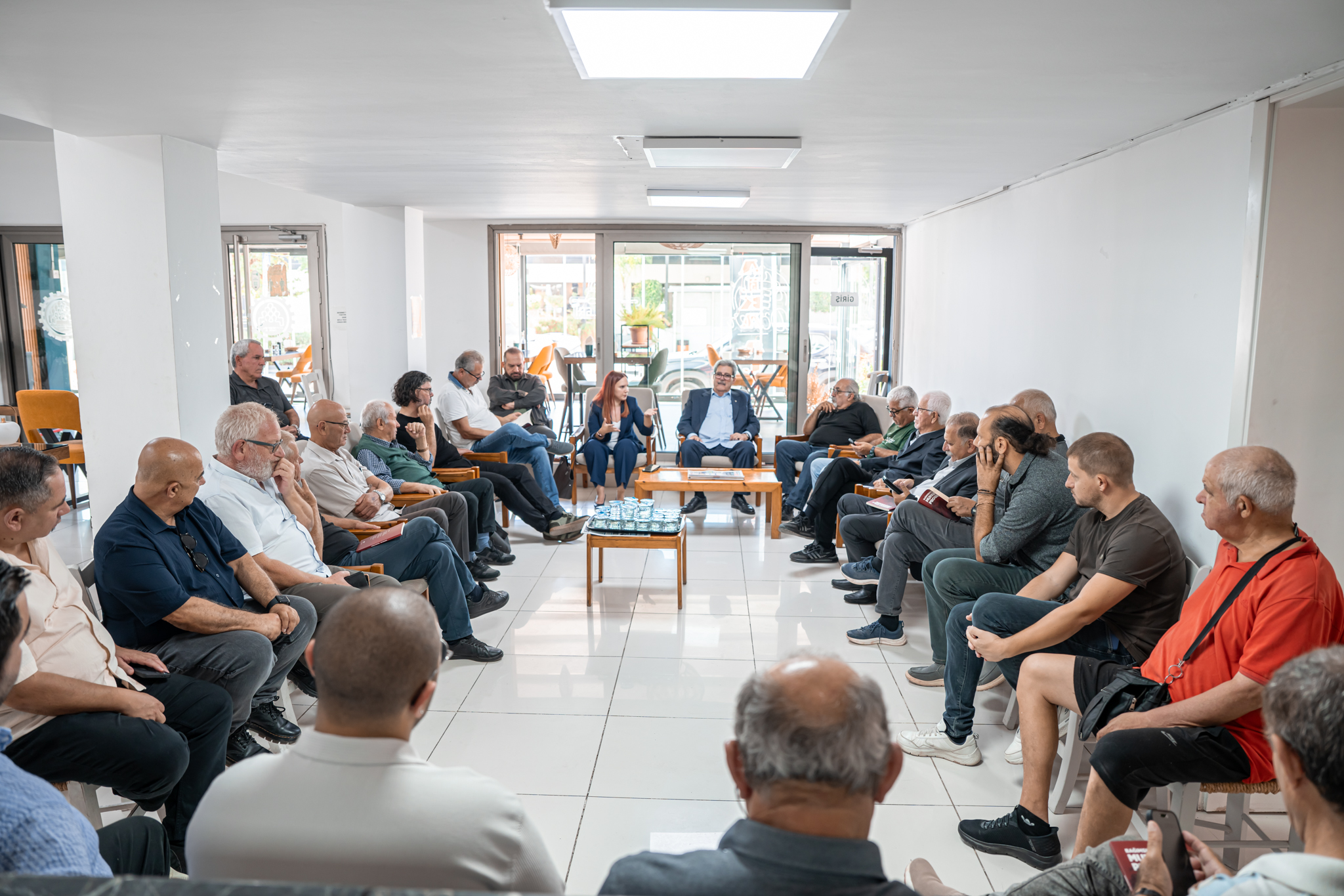 Bağımsızlık Yolu, KTAMS'ta eski sendika yöneticileriyle buluştu