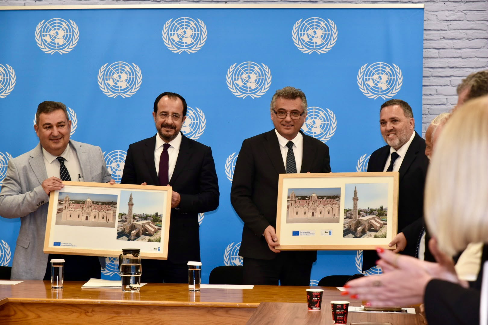 Erhürman ile Hristodulidis iki toplumlu komite temsilcileriyle görüştü