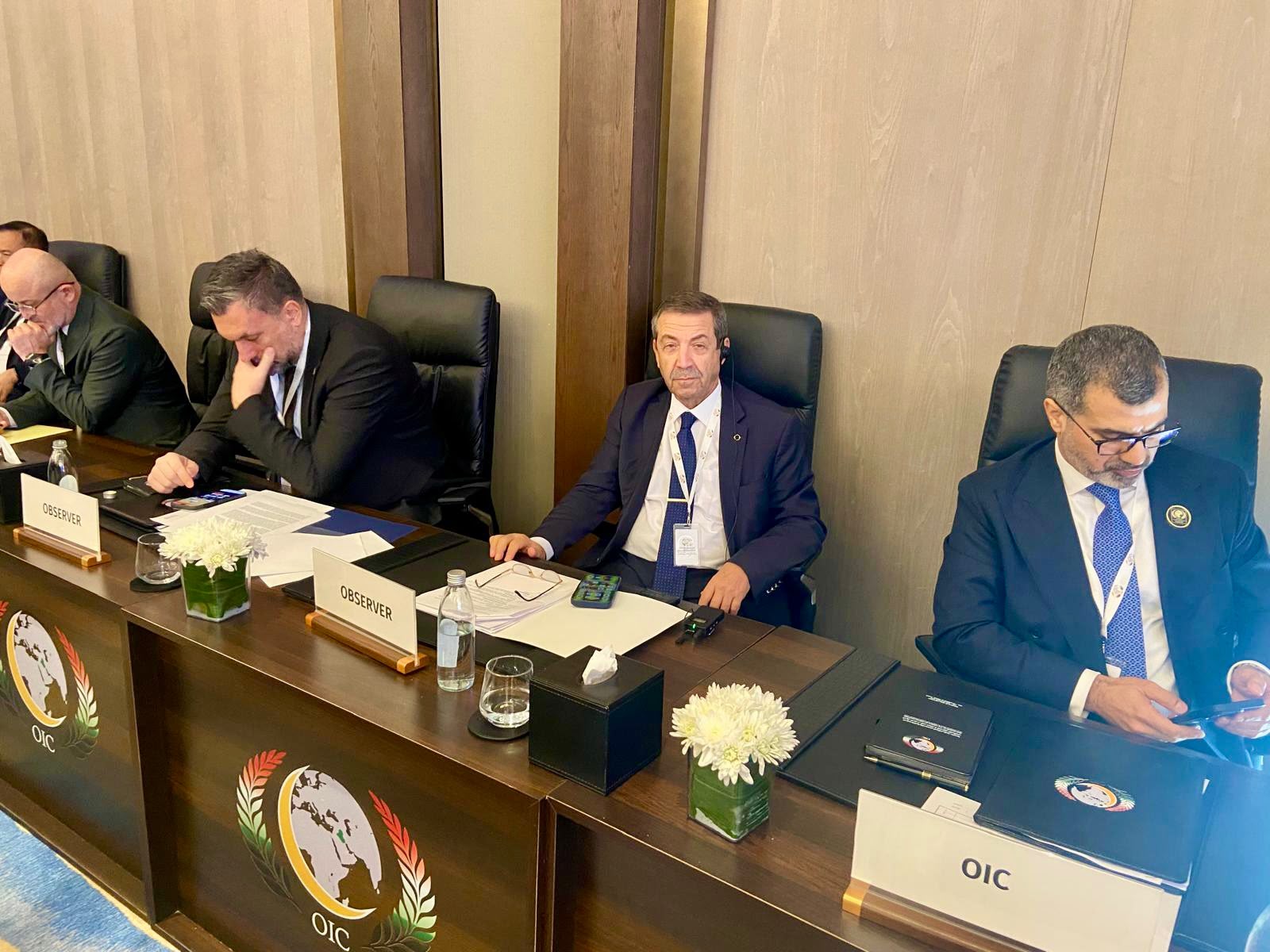 Ertuğruloğlu, Bağdat'taki İİT Dışişleri Bakanları Toplantısı'nda Kıbrıs Türk diplomasisini temsil ediyor
