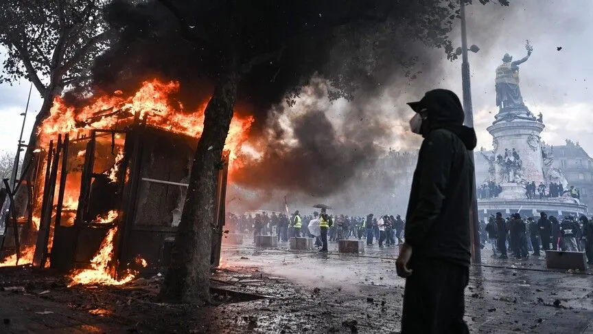 Fransa'da Sarı Yelekliler eylemine karşı 70 bin polis ve jandarma görev yapacak