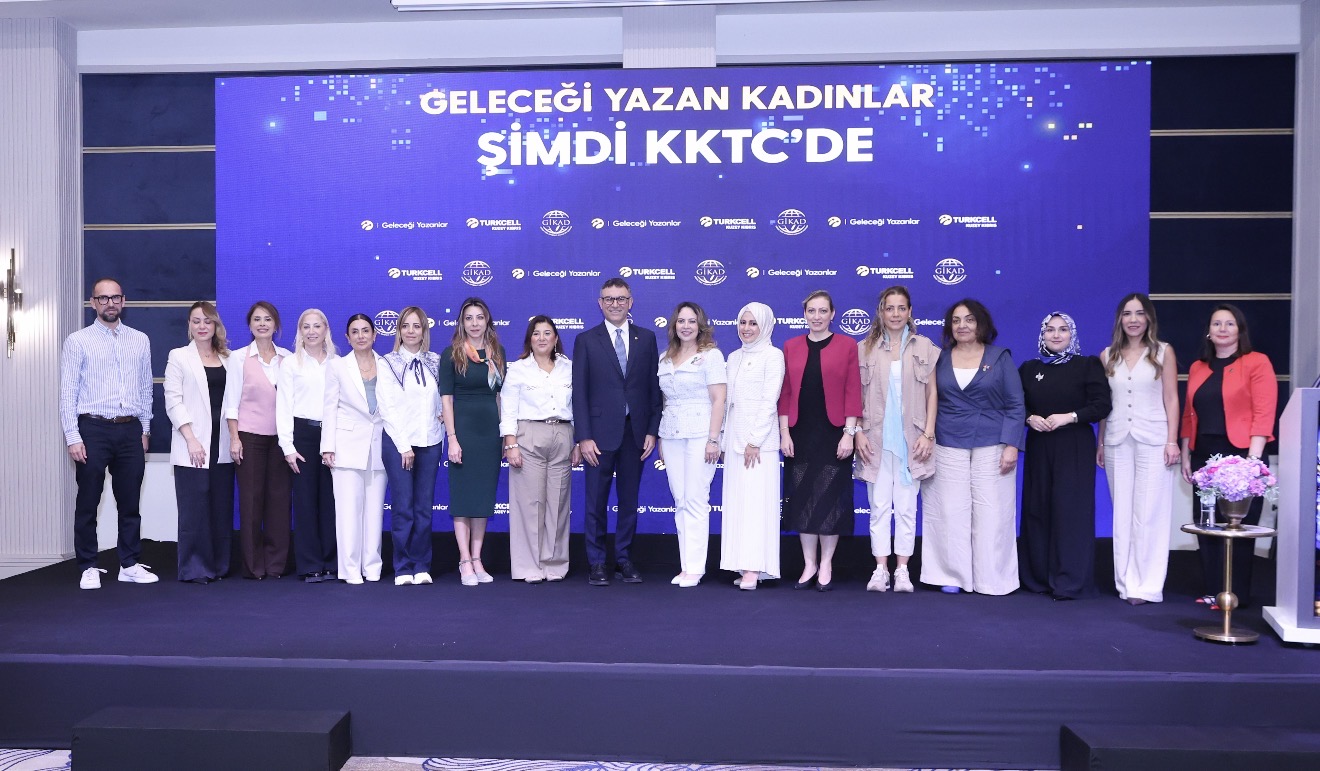 GİKAD’dan Kadınlara 120 Saatlik Veri Analizi ve Siber Güvenlik Eğitimi