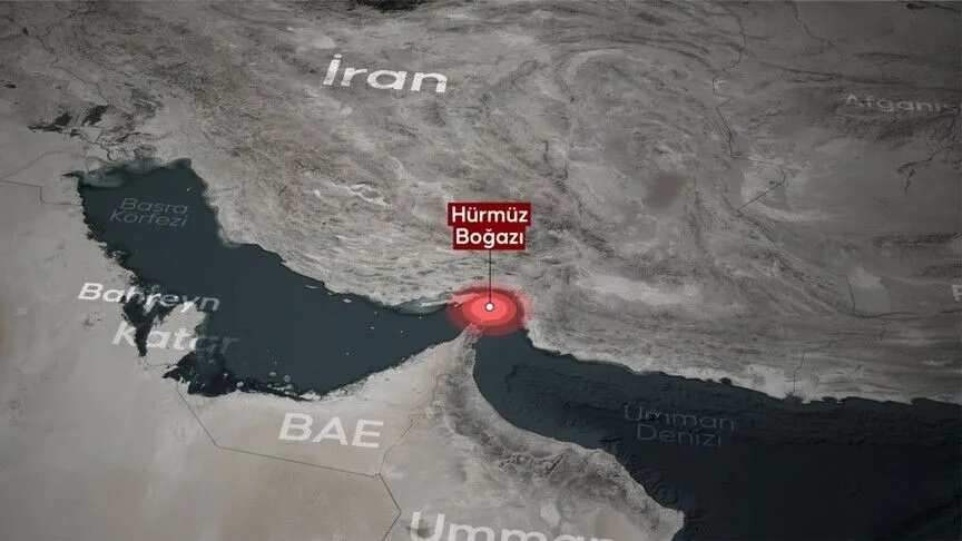 Hürmüz Boğazı'nda bir süper tanker daha mayına çarptı, motor bölümünde patlama oldu