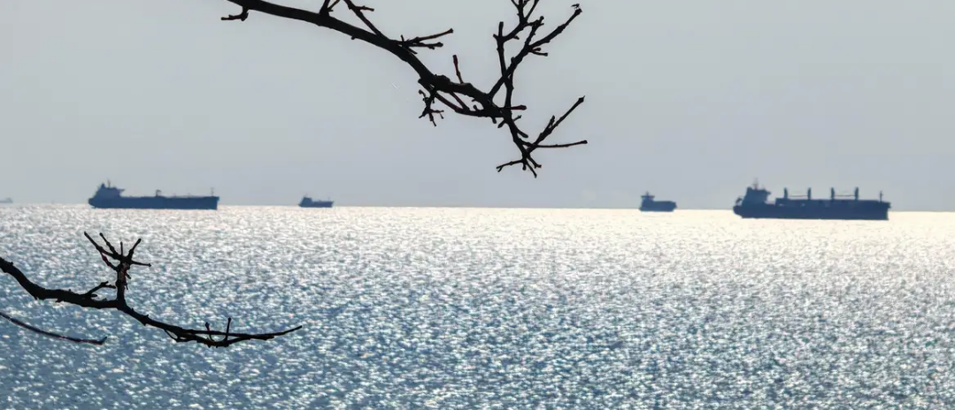Karadeniz'de Suriyeli mürettebatın bulunduğu gemi İHA-İDA saldırısına uğradı
